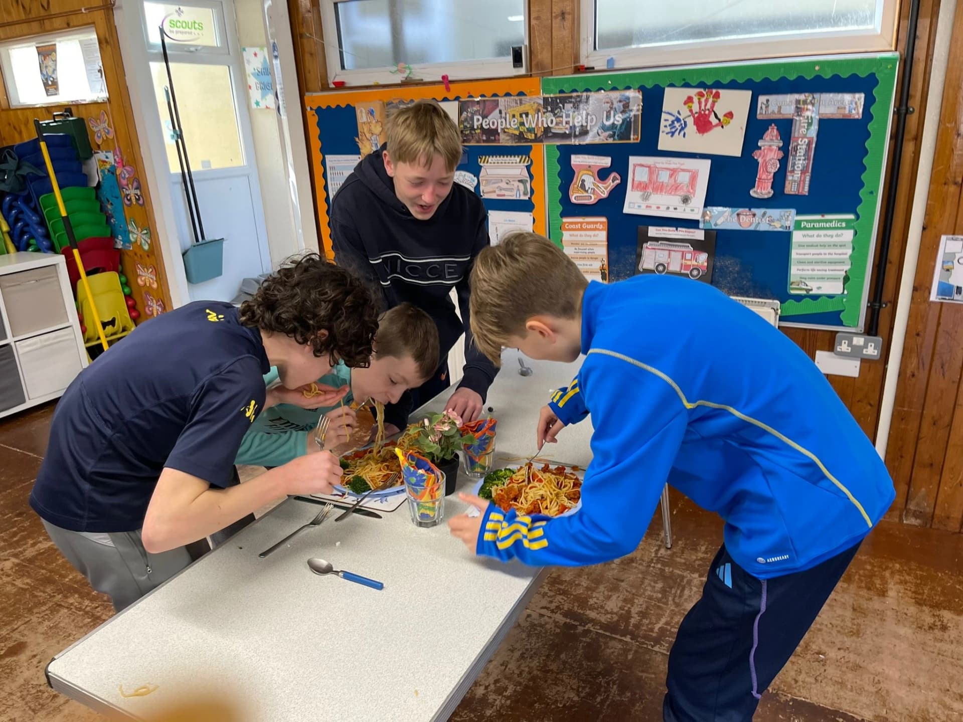 Become a scout at 1st Lyonsdown